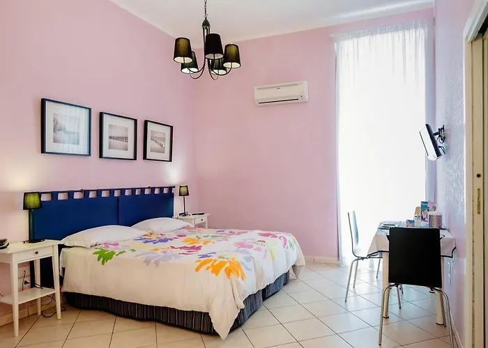 فندق مبيت وإفطار Bb Augusteo 4*