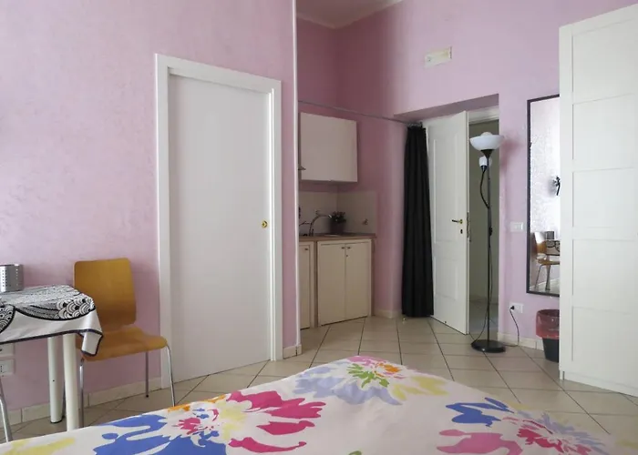 Bb Augusteo فندق مبيت وإفطار 4*