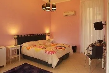 Bb Augusteo 4* نابولي